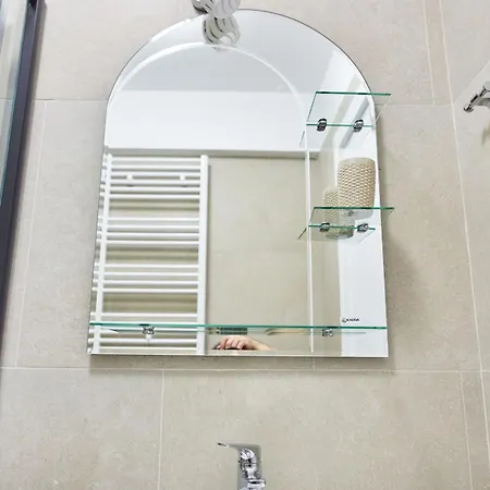 By Infinity Alz Năvodari