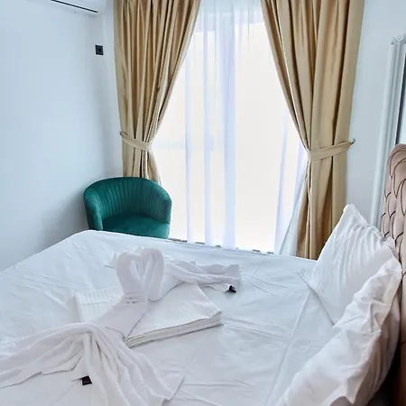 By Infinity Alz Apartamento