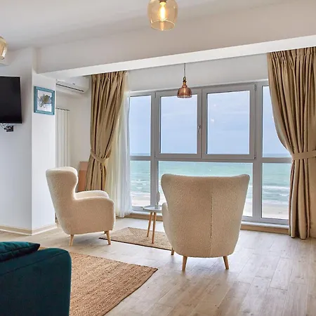 Apartmán By Infinity Alz Năvodari