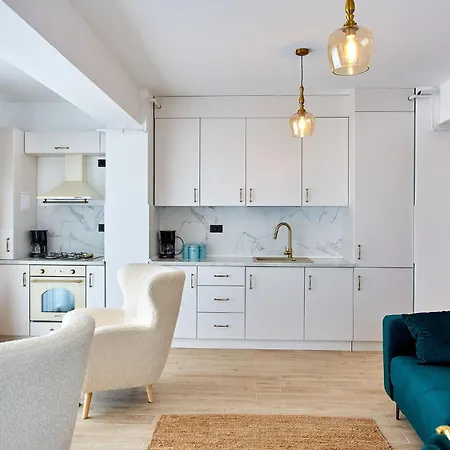 By Infinity Alz Appartement Năvodari