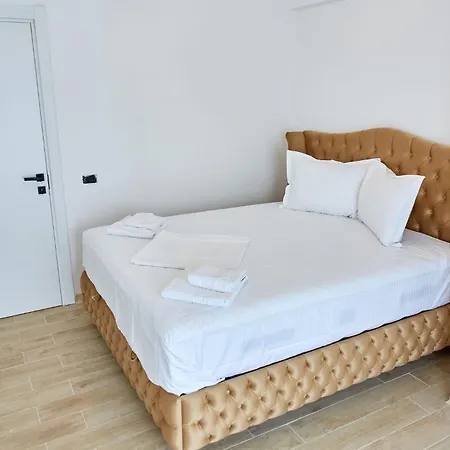 By Infinity Alz Appartement Năvodari