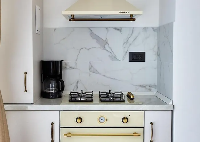 By Infinity Alz Navodari