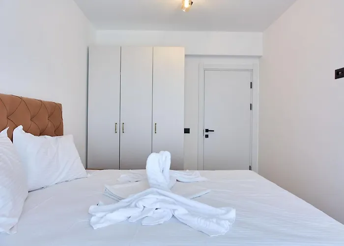 By Infinity Alz * Navodari