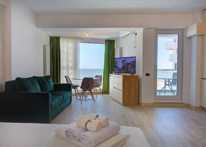 By Infinity Alz Navodari