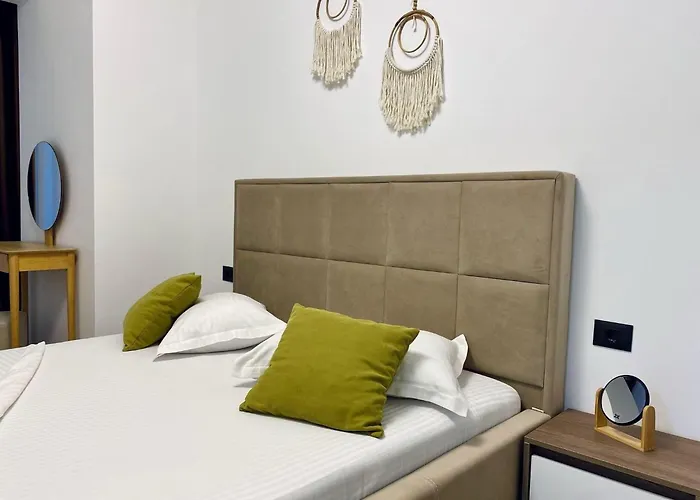 Apartment By Infinity Alz